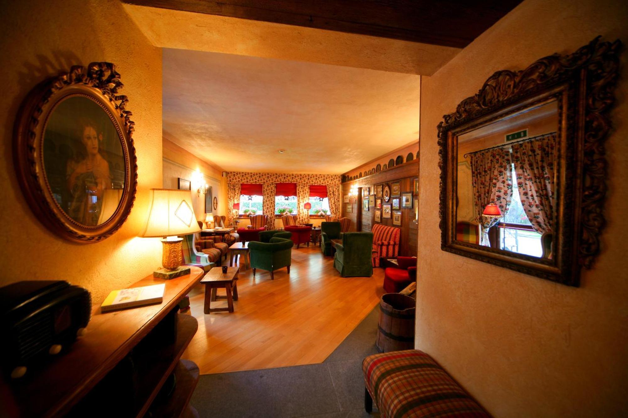 Villa Novecento Romantic Hotel - Estella Hotel Collection & Experience 쿠르마예 외부 사진