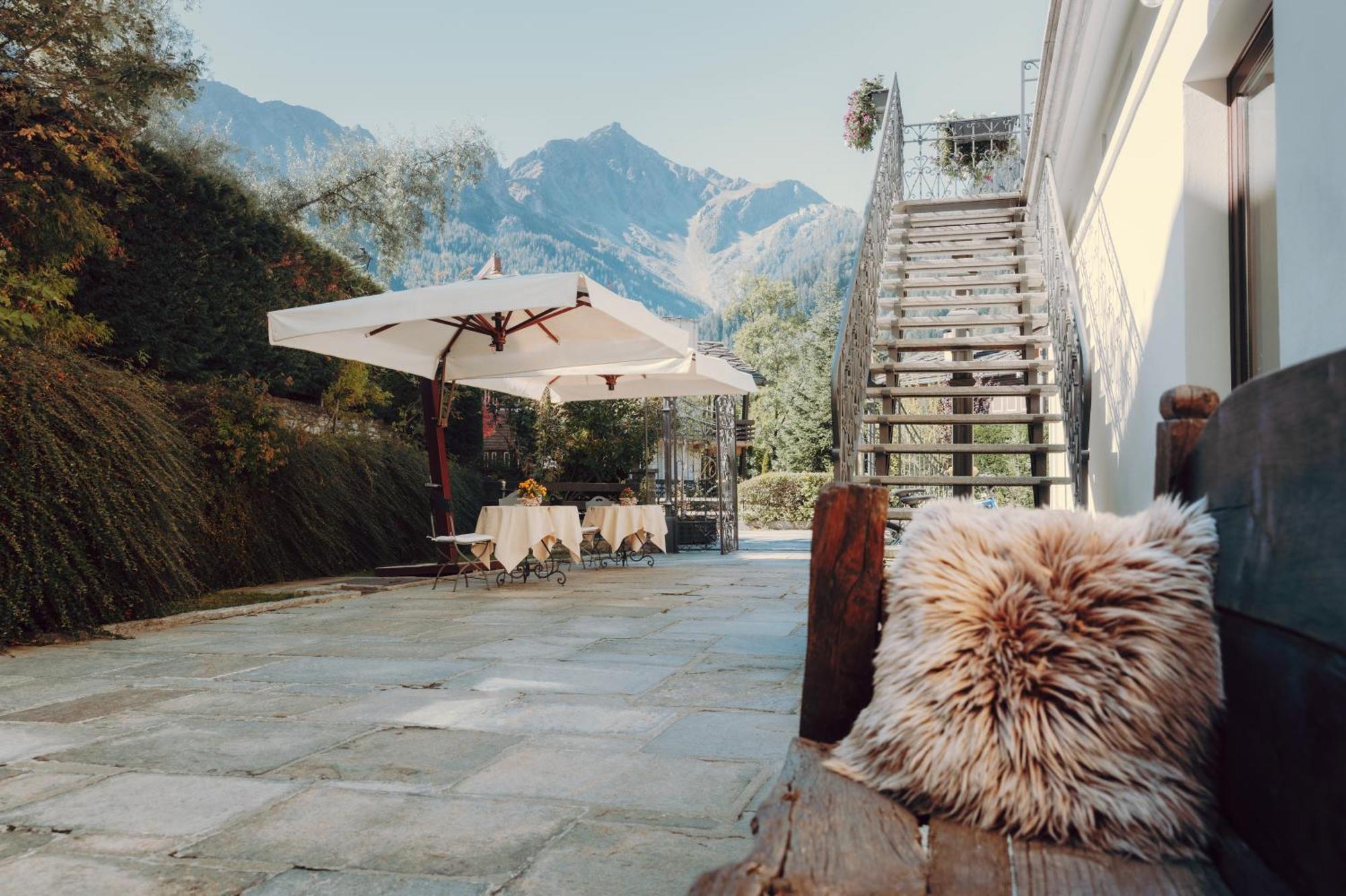 Villa Novecento Romantic Hotel - Estella Hotel Collection & Experience 쿠르마예 외부 사진