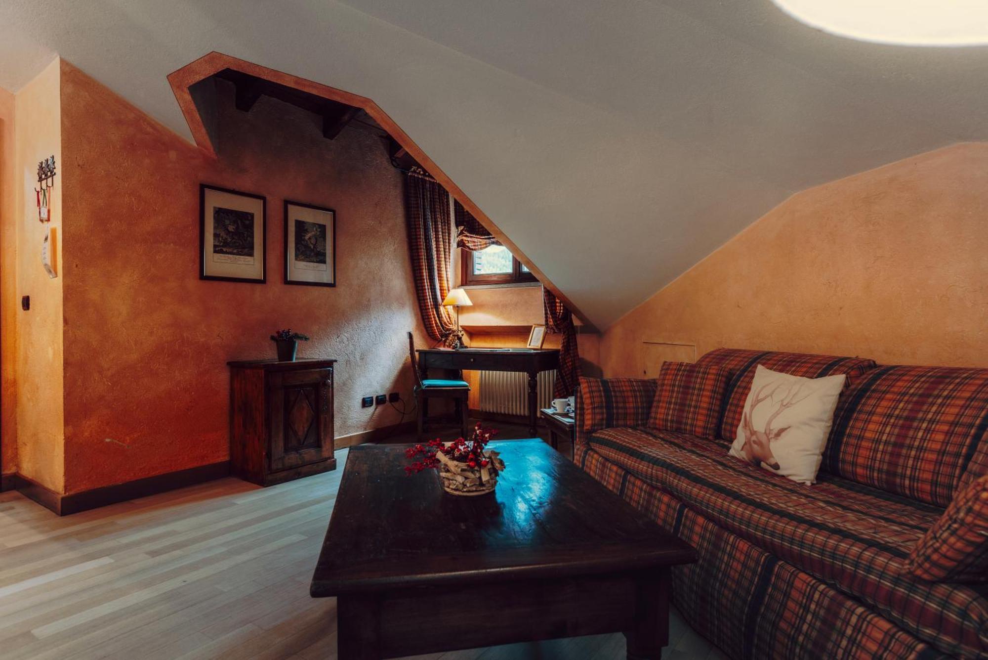 Villa Novecento Romantic Hotel - Estella Hotel Collection & Experience 쿠르마예 외부 사진